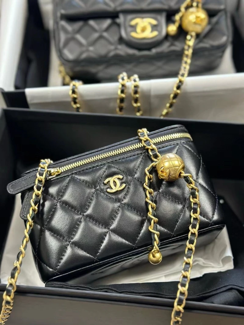 chanel高仿 金球盒子包 (2)