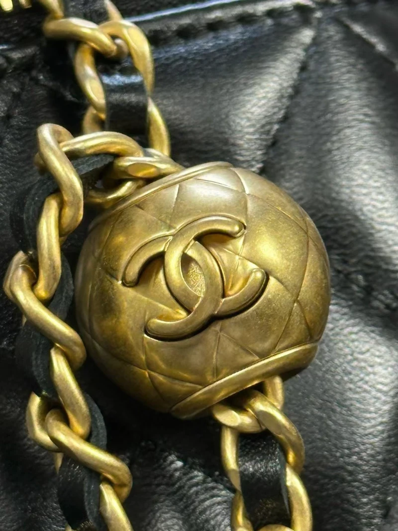 chanel高仿 金球盒子包 (5)