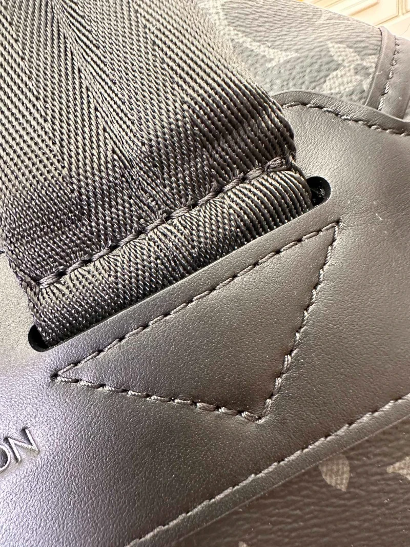 lv高仿 後背包 型號：m46683 (8)