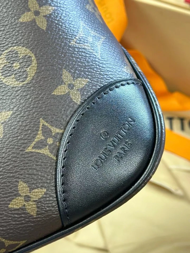 lv高仿 牛角包 (5)