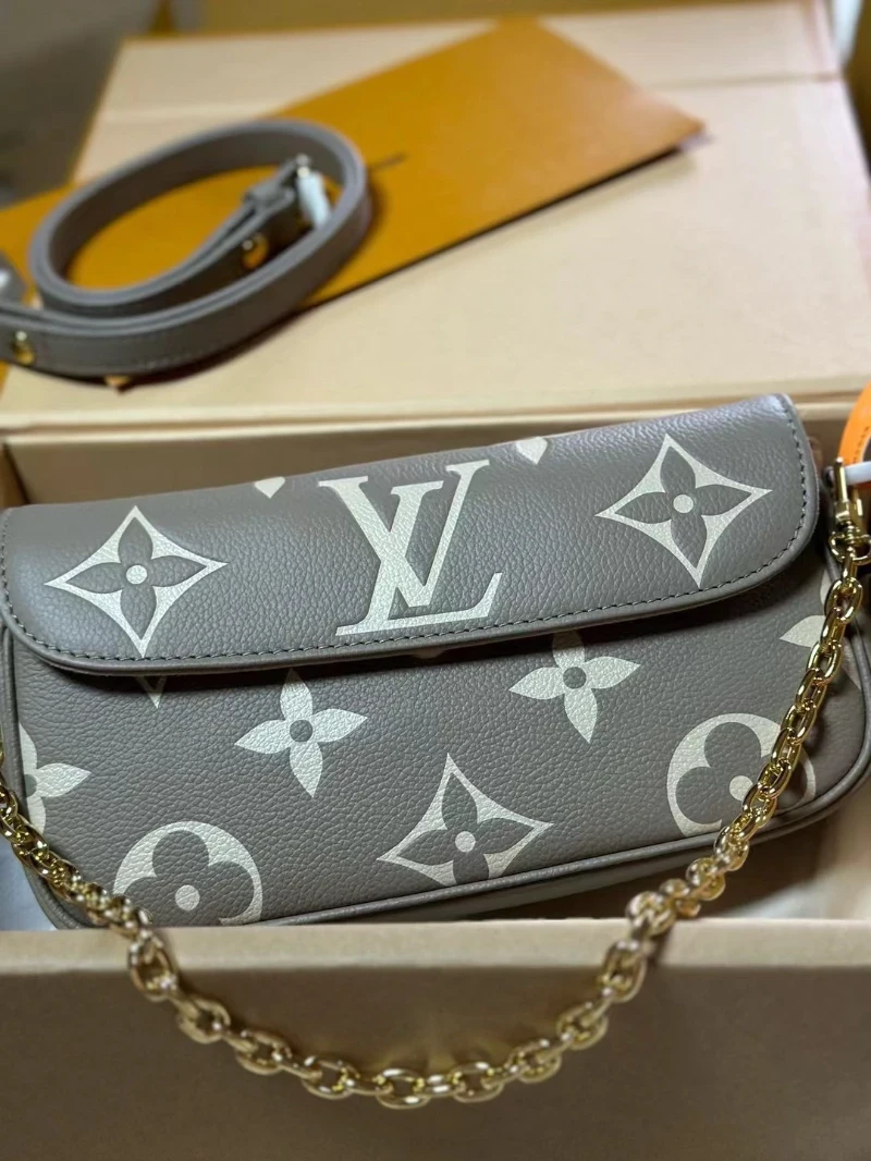 lv ivy 全皮款 (1)