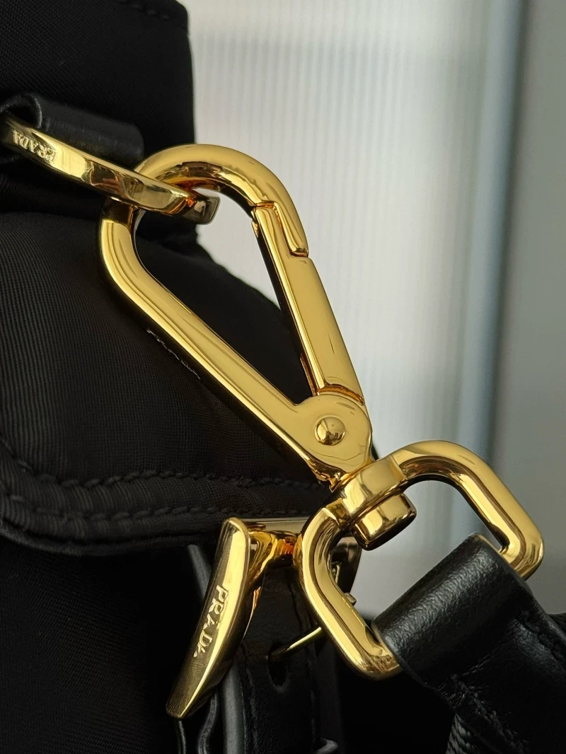 prada高仿細節 (1)