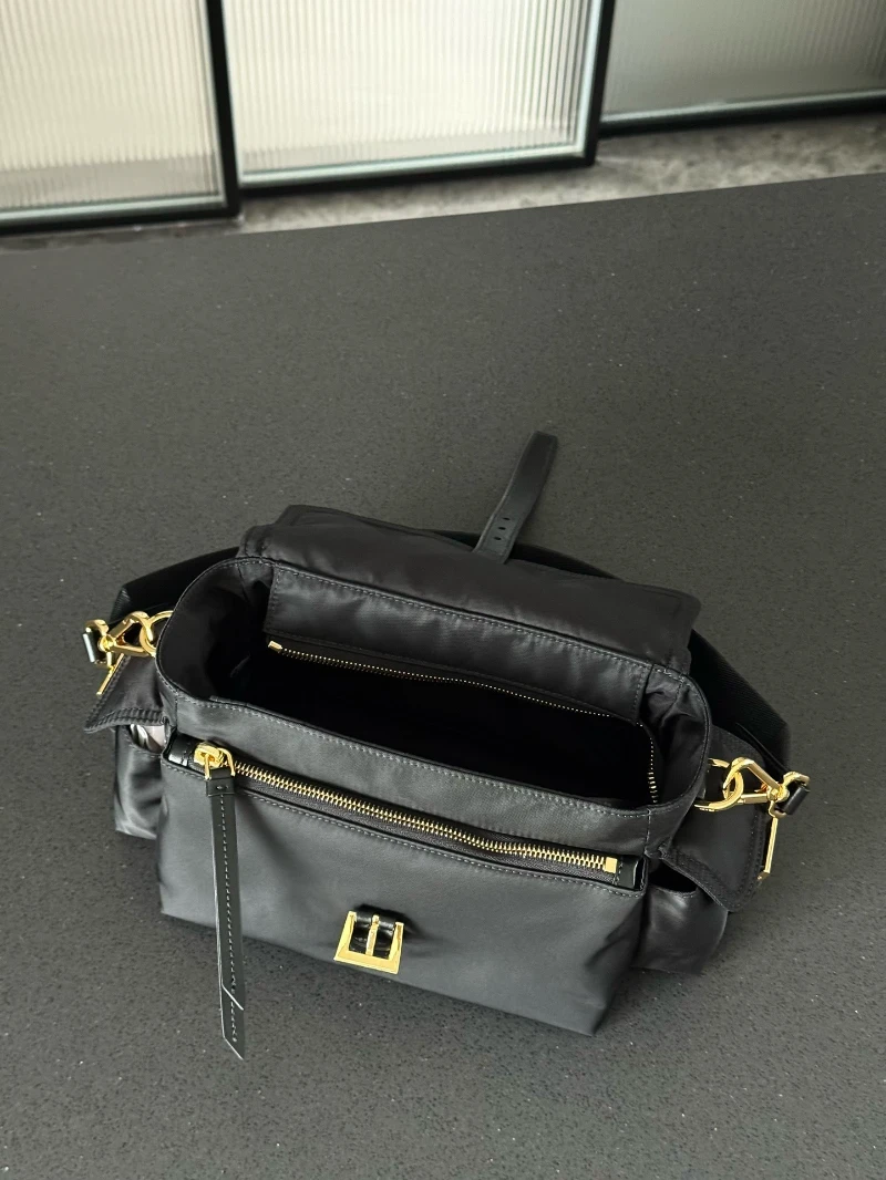 prada高仿細節 (3)