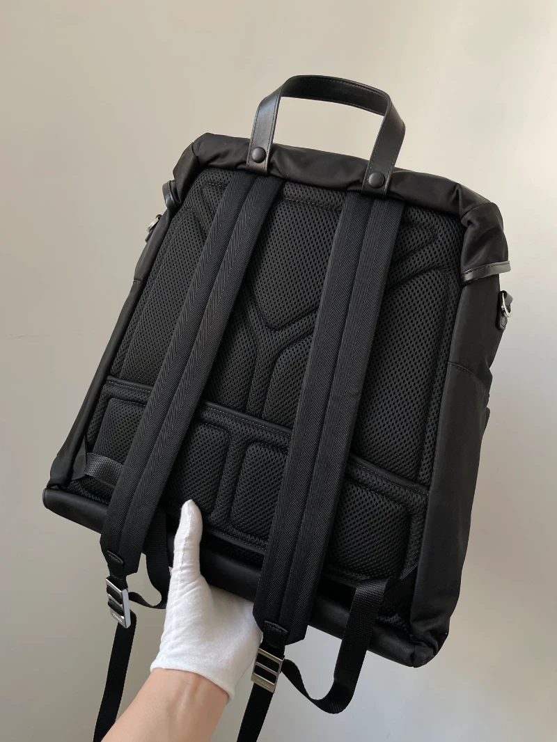 prada 高仿 男包 (8)