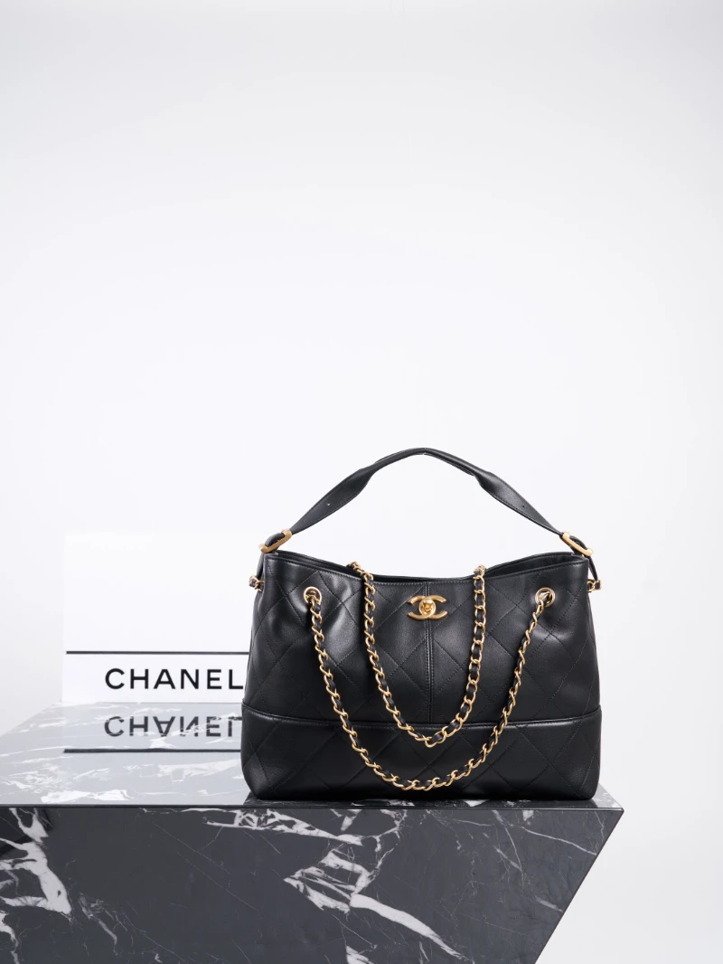 高仿chanel 25 a 小牛皮 黑金 (1)