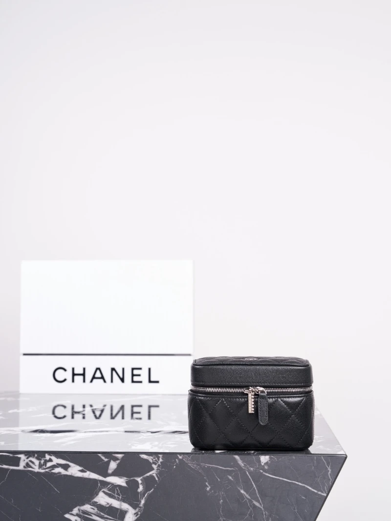 chanel化妝包 mini號 (1)