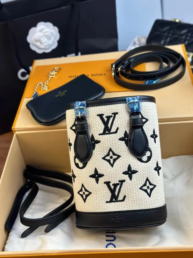 lv高仿 水桶包 (1)