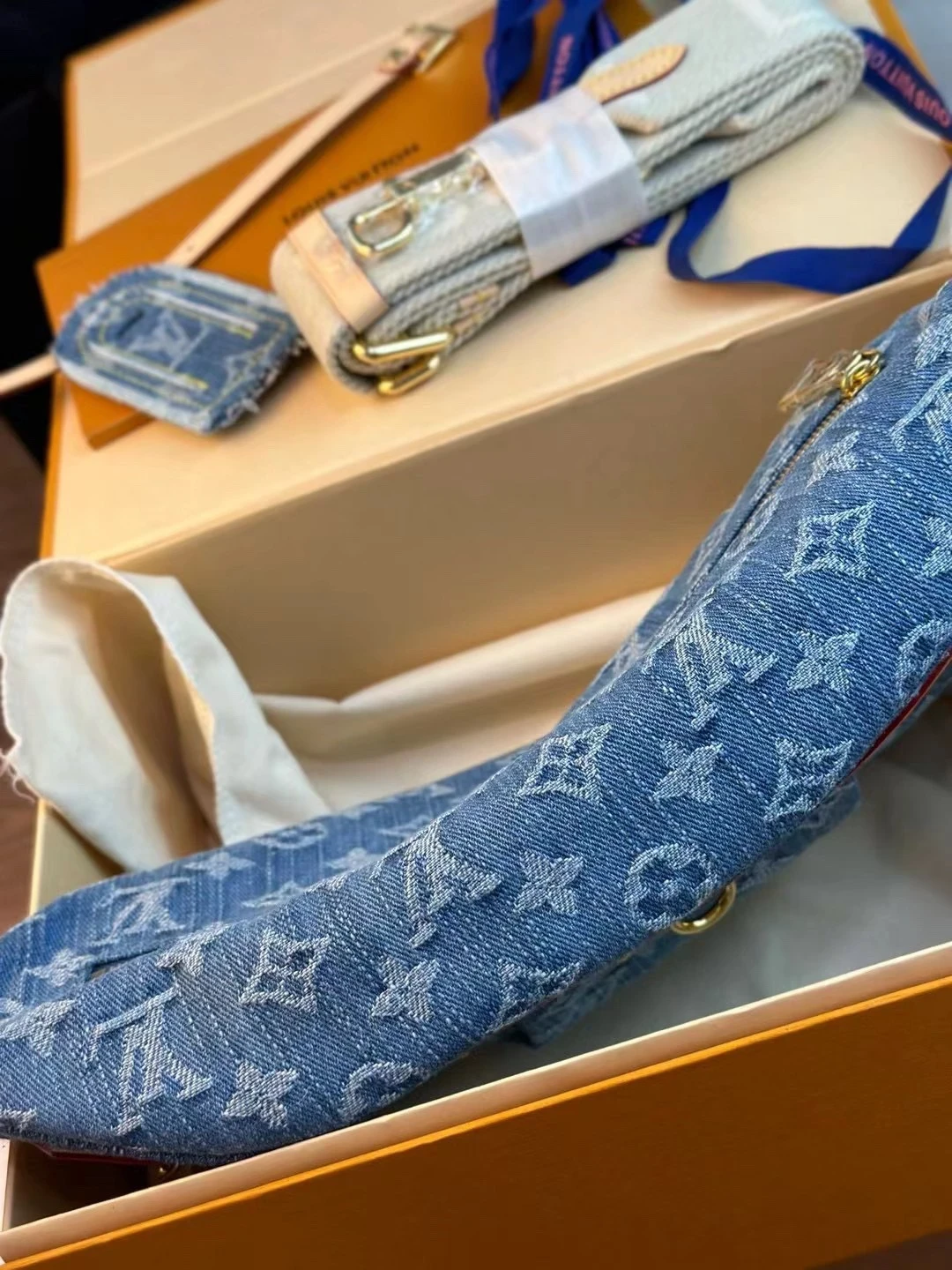 lv高仿 牛仔包 (5)