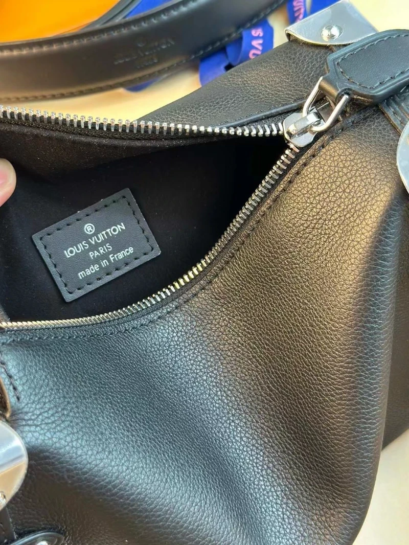 lv高仿 黑色盒子包 (6)