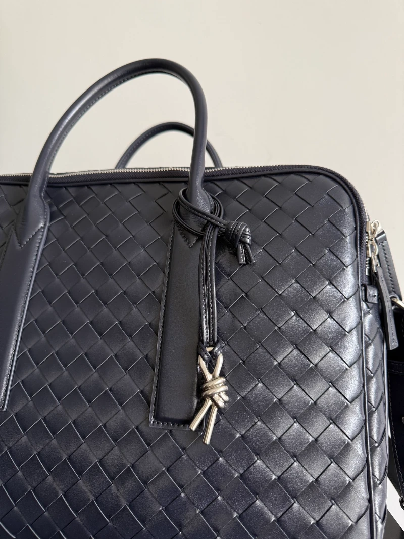 高仿bv 公文包 (3)