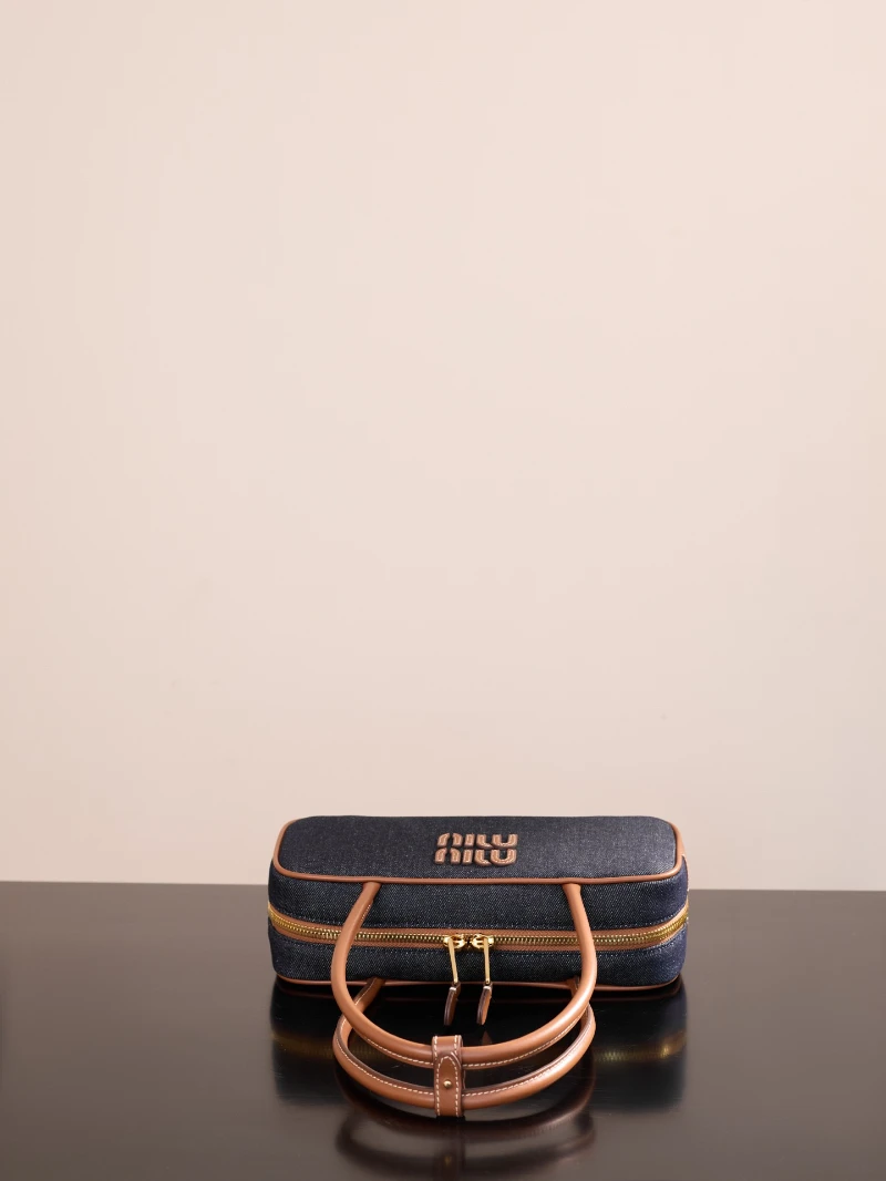 高仿miumiu公文包 單寧小號 (4)