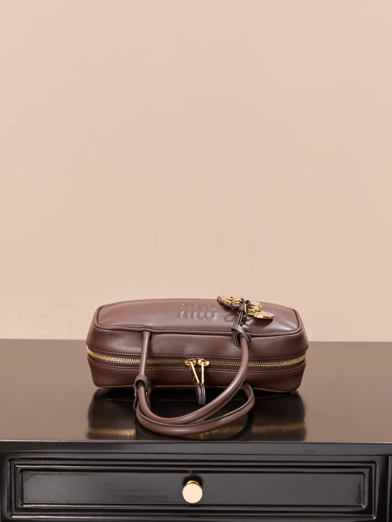 高仿miumiu 石楠木 中號 (3)