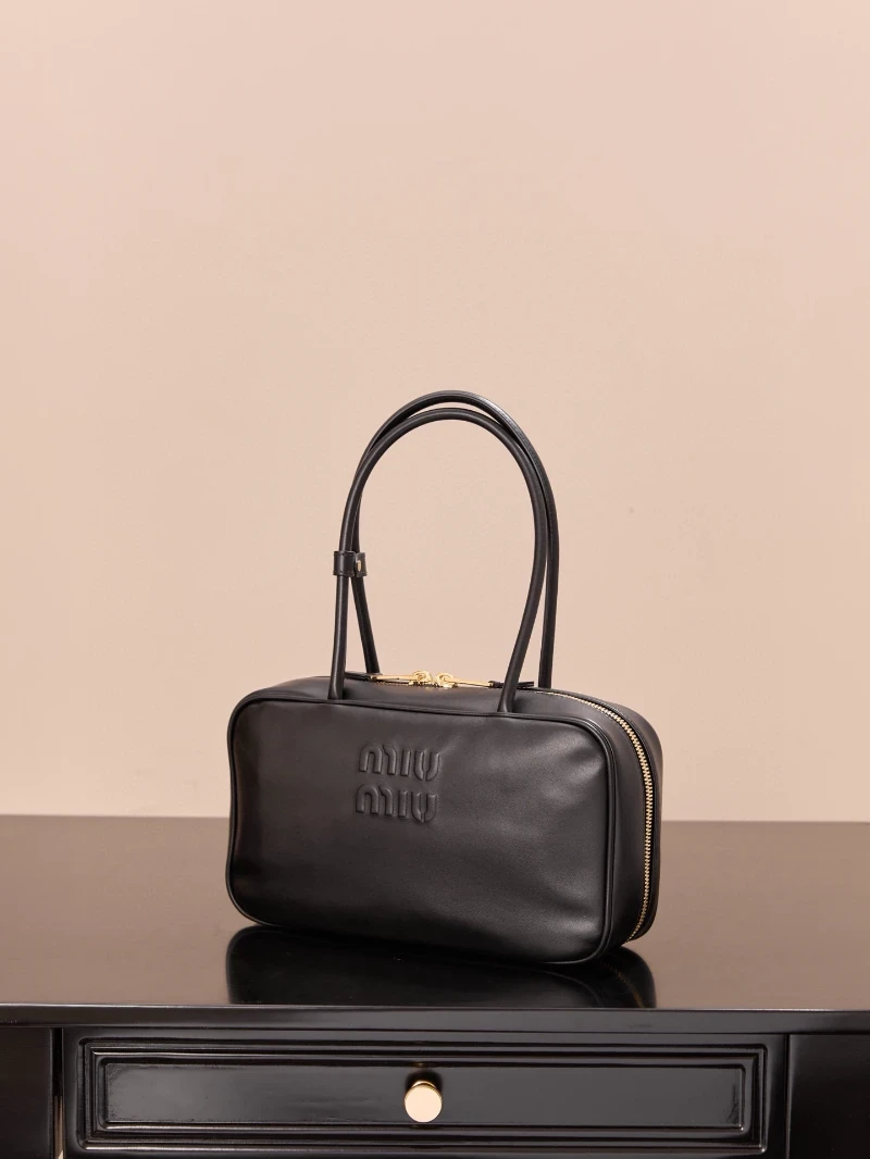 高仿miumiu 黑色 中號 (2)