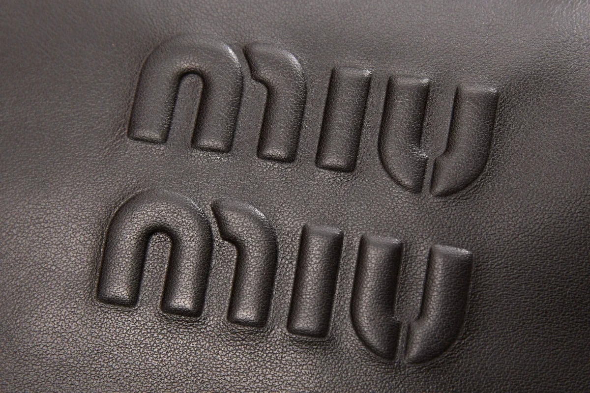 高仿miumiu 黑色 中號 (6)