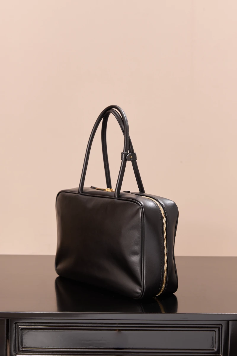 高仿miumiu 黑色 大號 (3)