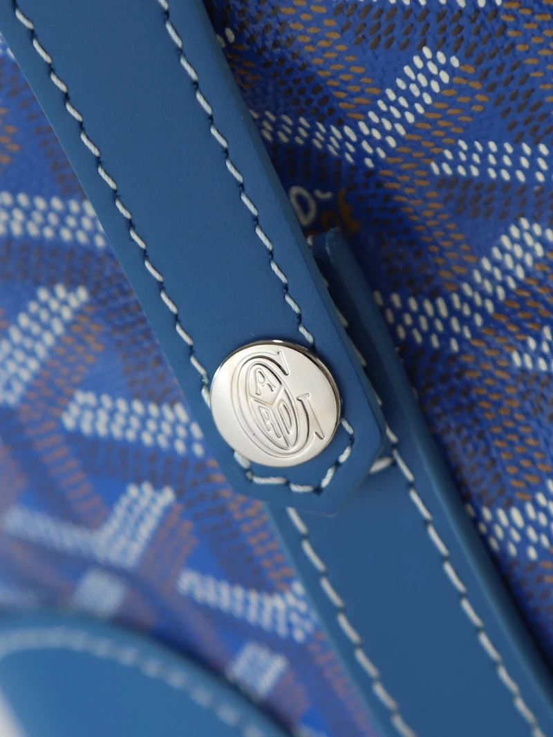 高仿oiletry pouch 藍色 (1)